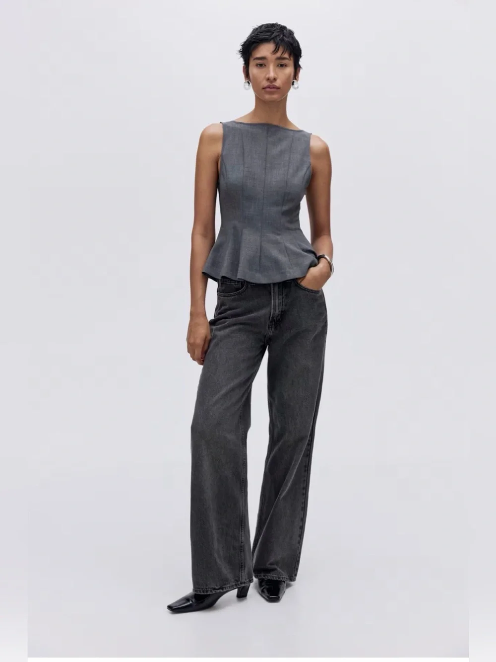 H&M Wide Leg High Waist Jeans‎ US 4 Gray Wash Full Length NWT